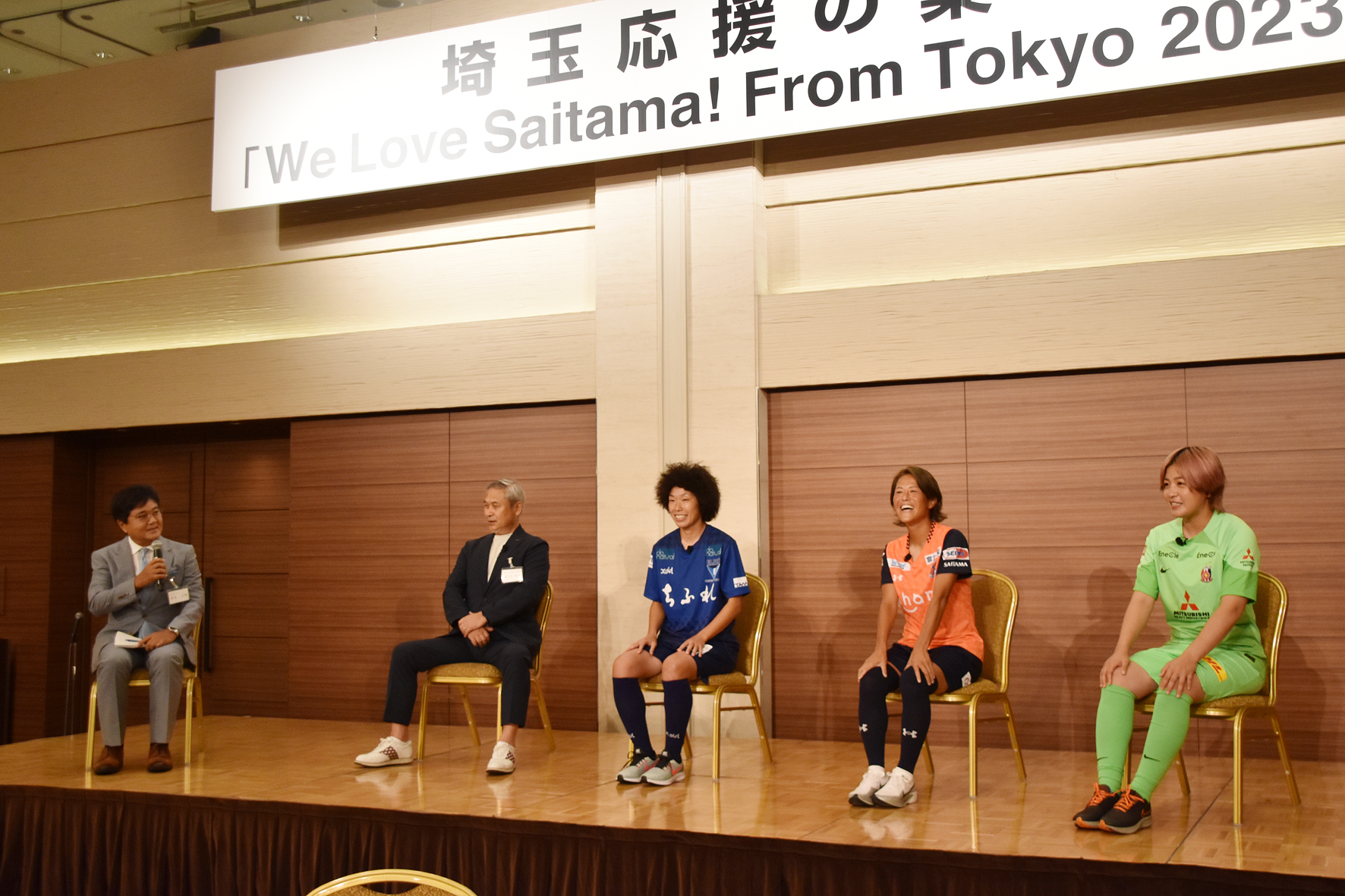トークショーパネラーの皆様